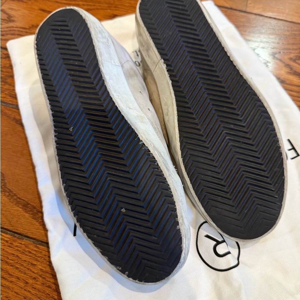 Golden Goose Women's Glitter Star Sneakers - Picture 5 of 8